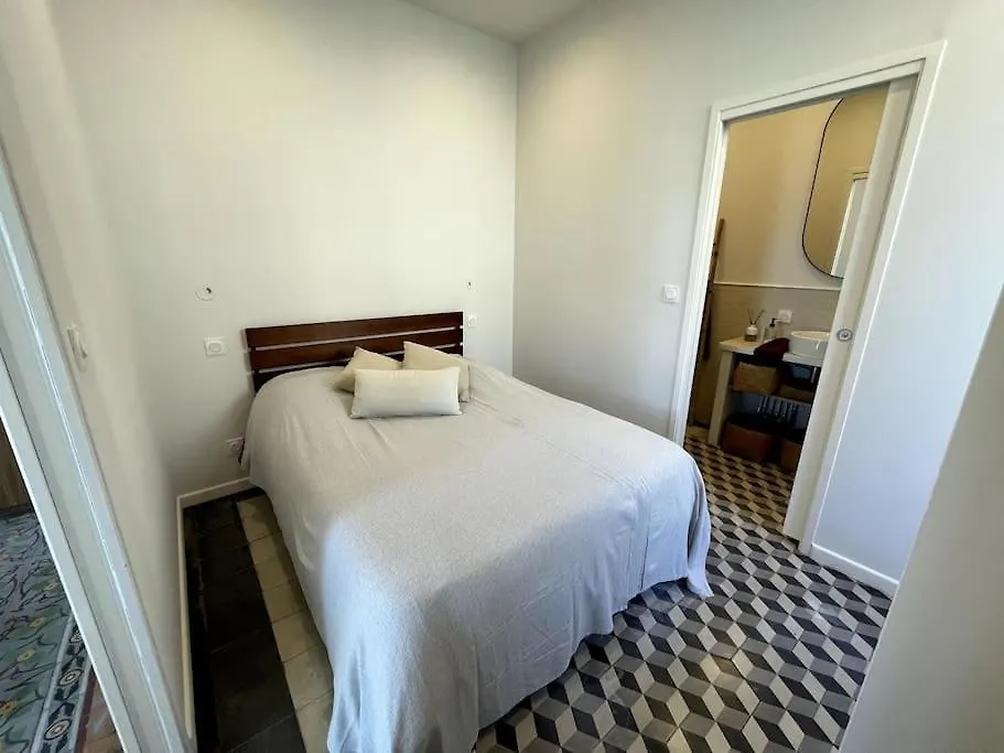 Apartment Appartement Spacieux, Confort Et Climatise A 500M De La Plage Carqueiranne France
